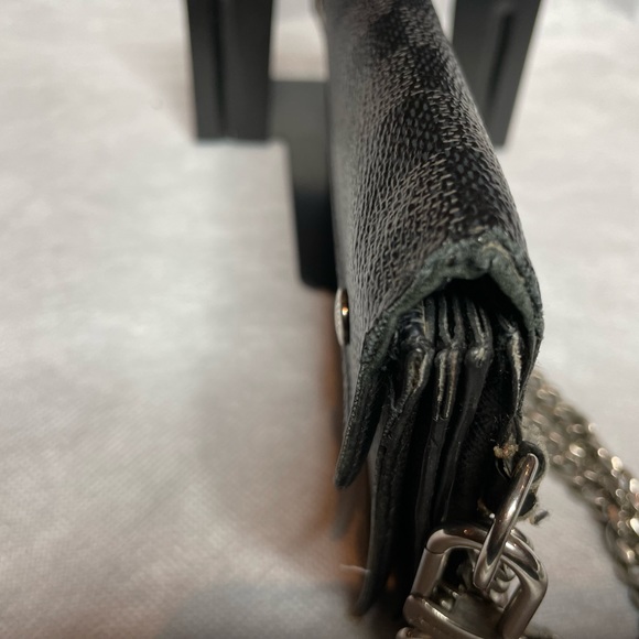 Louis Vuitton Damier Graphite Accordian - Picture 6 of 10